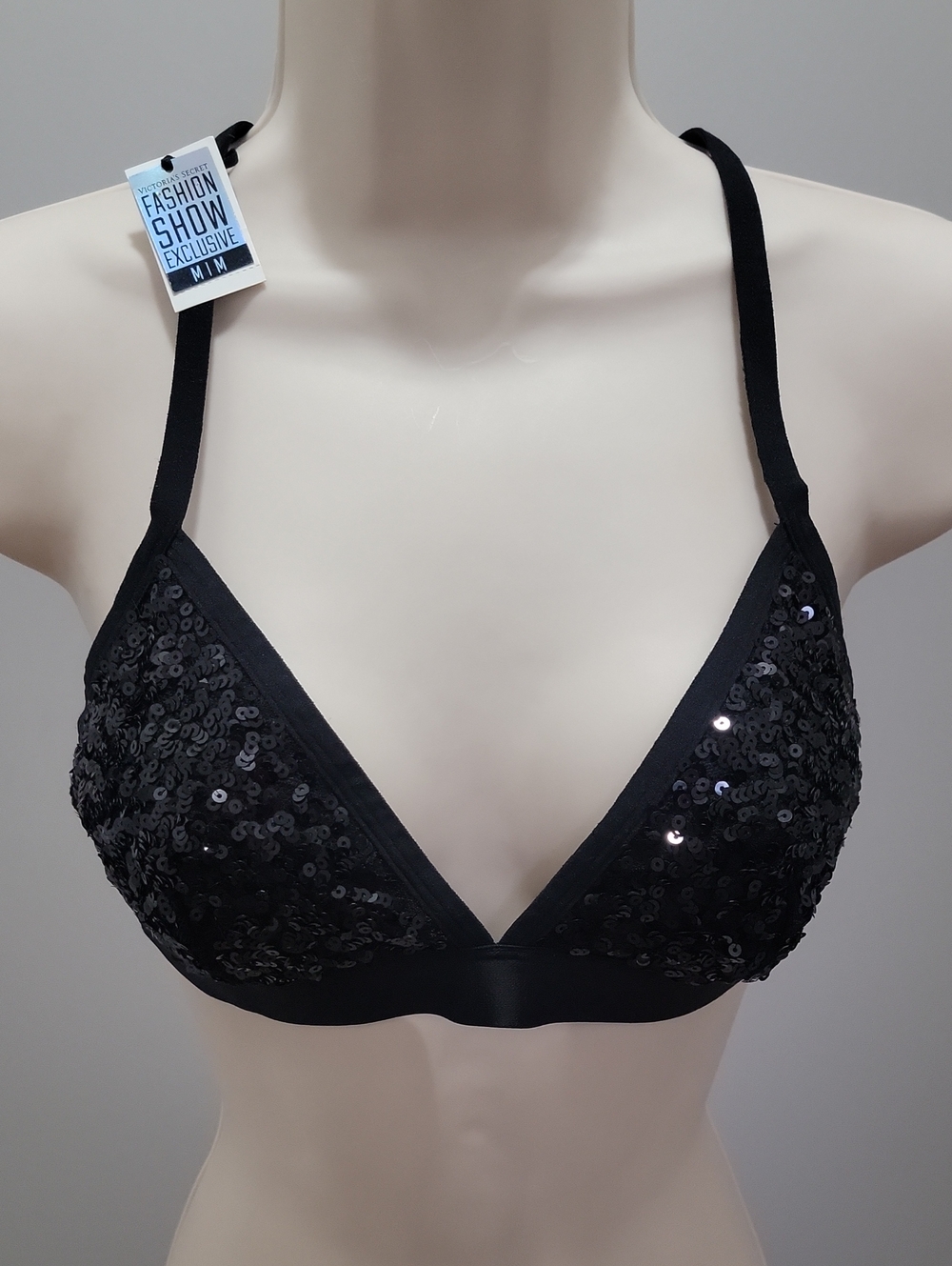 NWT Victoria's Secret PINK 2013 Fashion Show Sequin Lace Racerback Bralette M